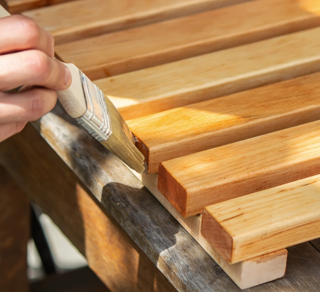 EXTERIOR STAINING GUIDE